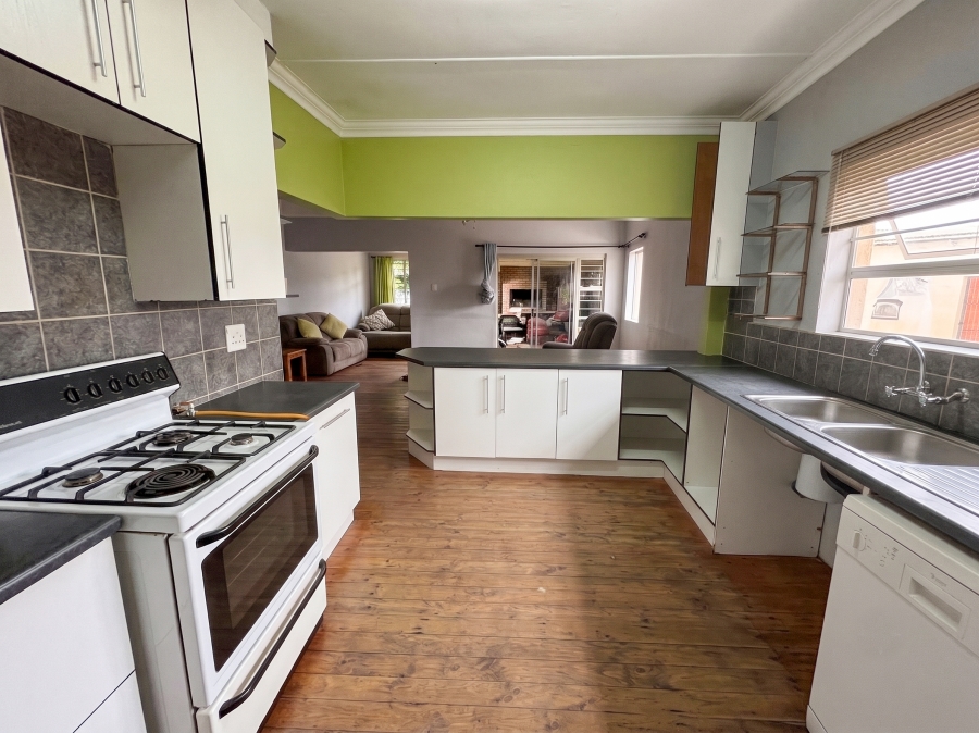 3 Bedroom Property for Sale in Cambridge Eastern Cape
